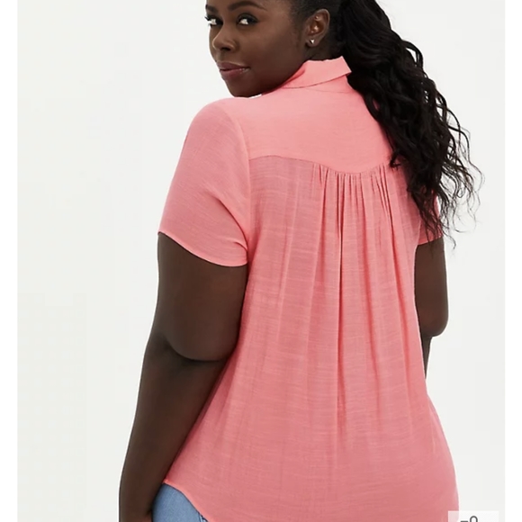 Torrid button front blouse - gauze coral pink, size 3. - Picture 4 of 4